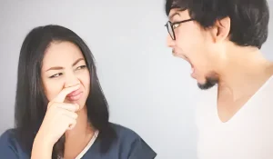Pseudohalitosis
