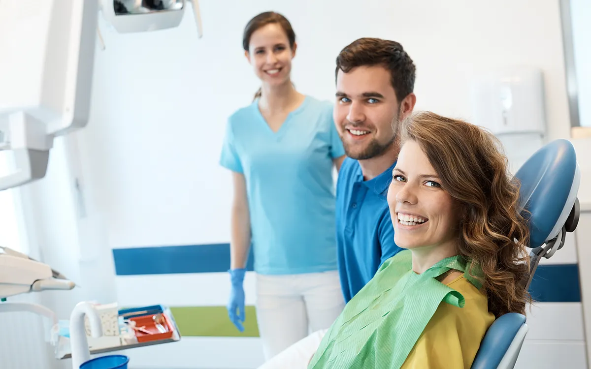 Couple dental checkup